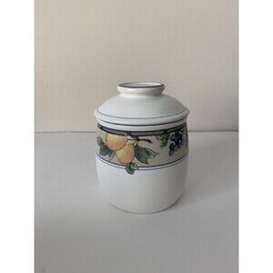 Vintage Mikasa Intaglio Garden Harvest Small Canister with Lid 4-3/4 inch CAC29
